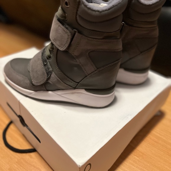 COPY - Aldo wedge shoes - Picture 3 of 4